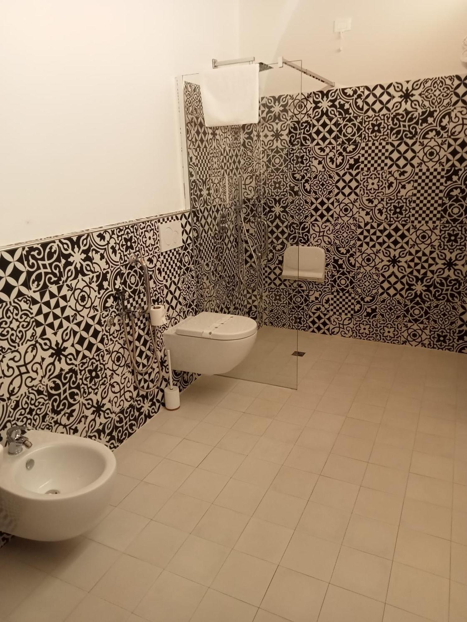 Dimora Donna Dora - Albergo Diffuso San Martino in Pensilis Dış mekan fotoğraf